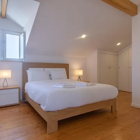 Classy Two Bedroom View Apartment