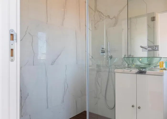 Апартаменты Classy Two Bedroom View *