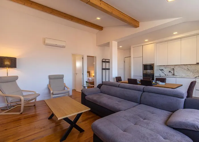 Апартаменты Classy Two Bedroom View